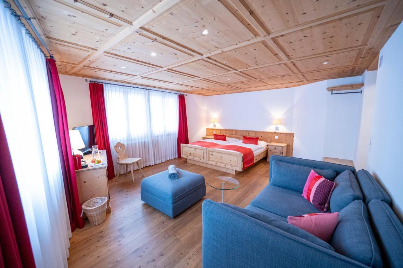 Hotel Engiadina Scuol Exteriör bild