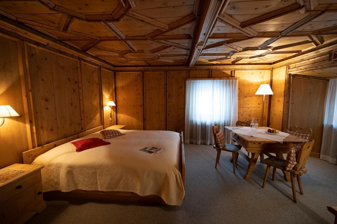 Hotel Engiadina Scuol Exteriör bild